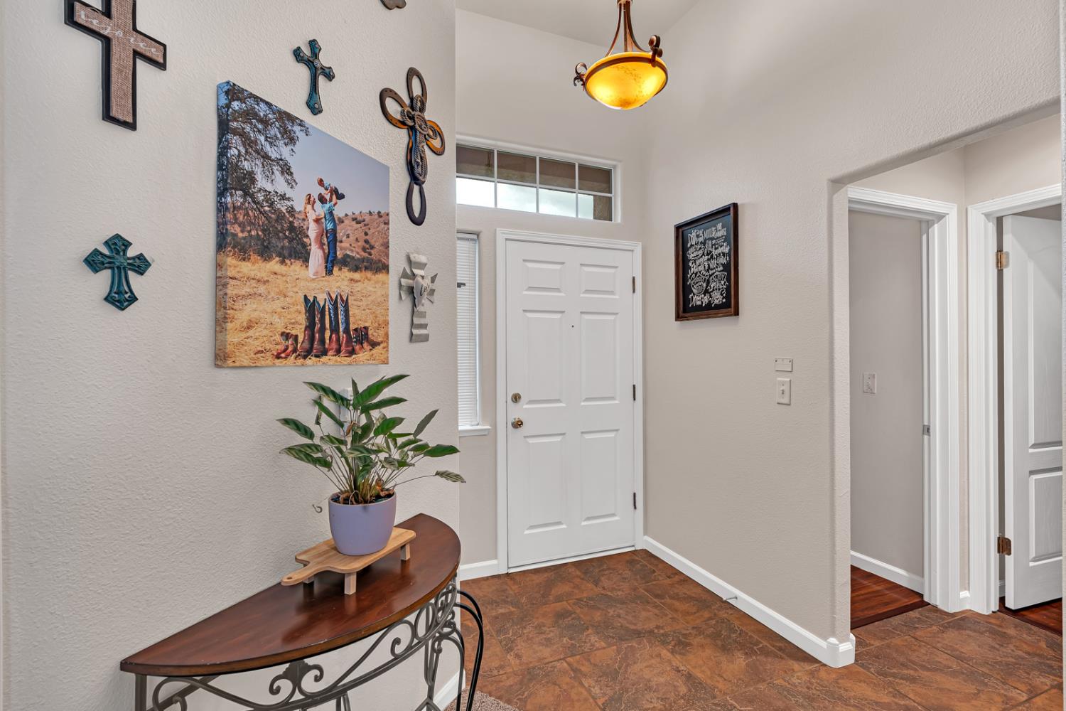 Detail Gallery Image 14 of 47 For 2200 Hanson Ave, Clovis,  CA 93611 - 3 Beds | 2 Baths