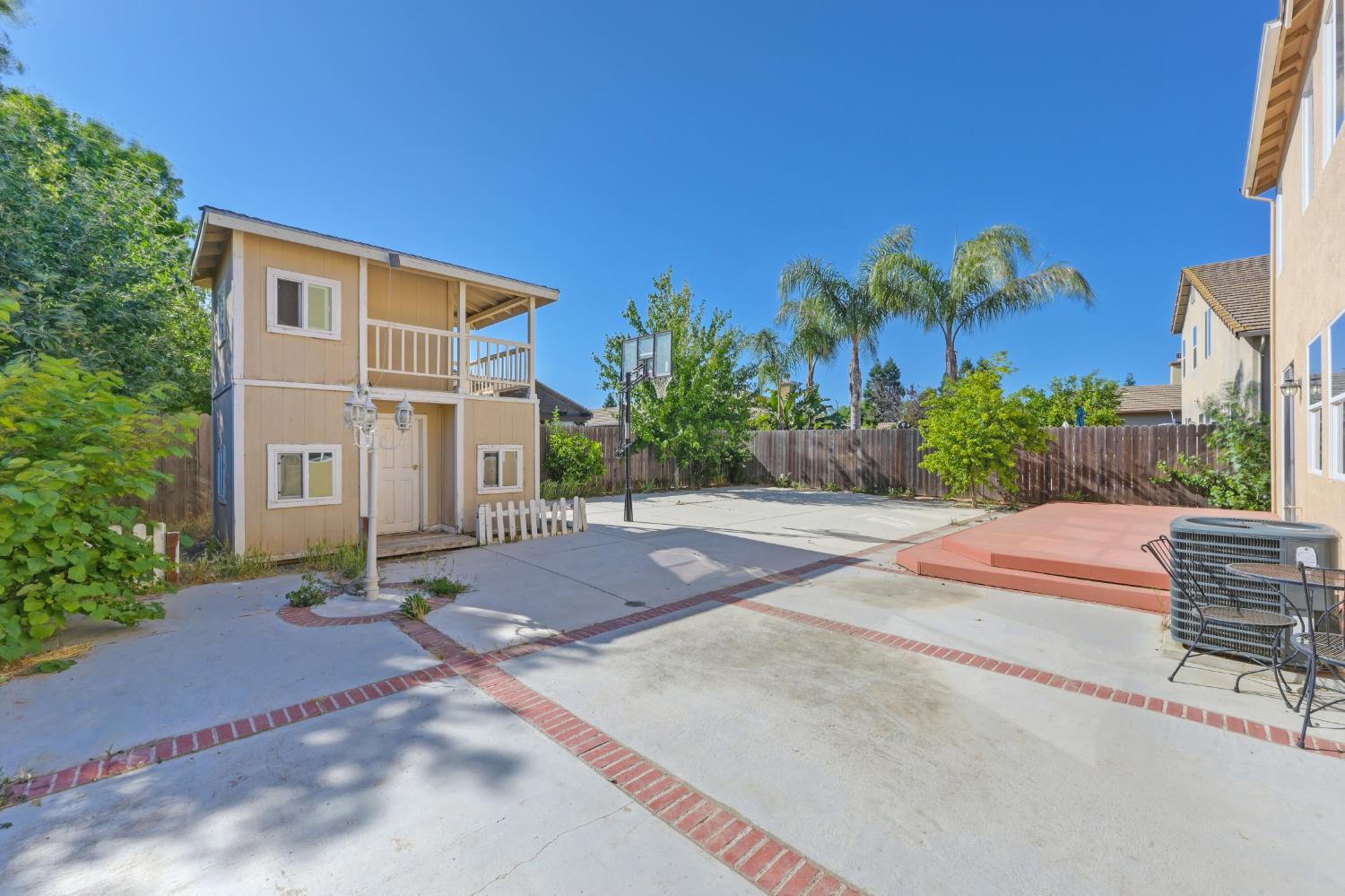 Detail Gallery Image 38 of 42 For 10112 Nebbiolo Ct, Elk Grove,  CA 95624 - 4 Beds | 3 Baths
