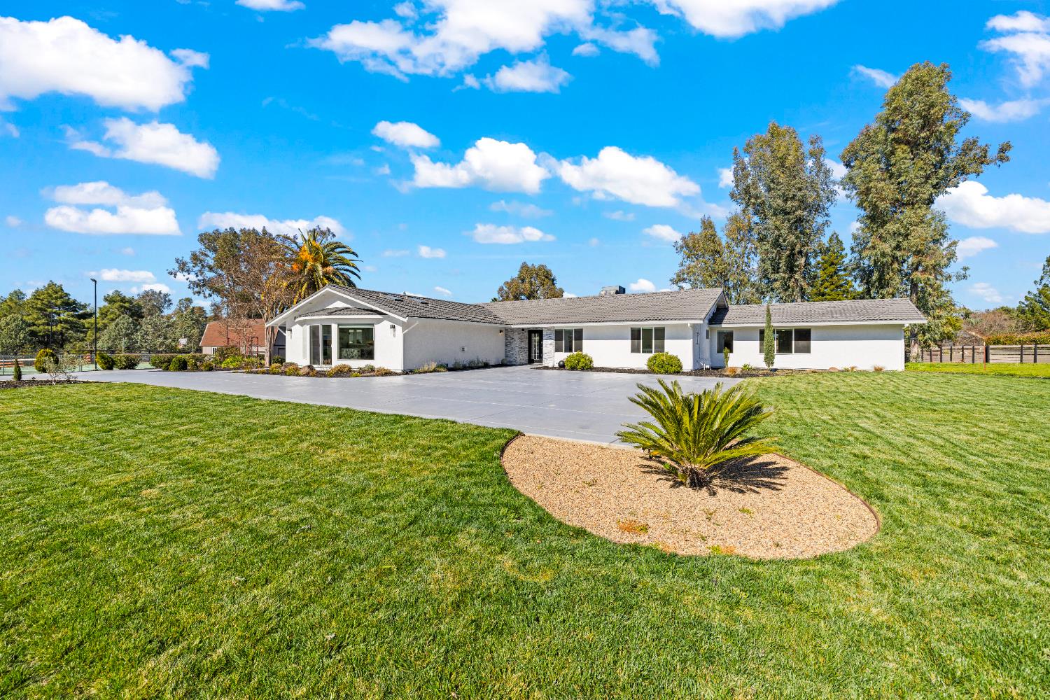 Detail Gallery Image 6 of 94 For 6615 Arabian Cir, Granite Bay,  CA 95746 - 5 Beds | 3 Baths
