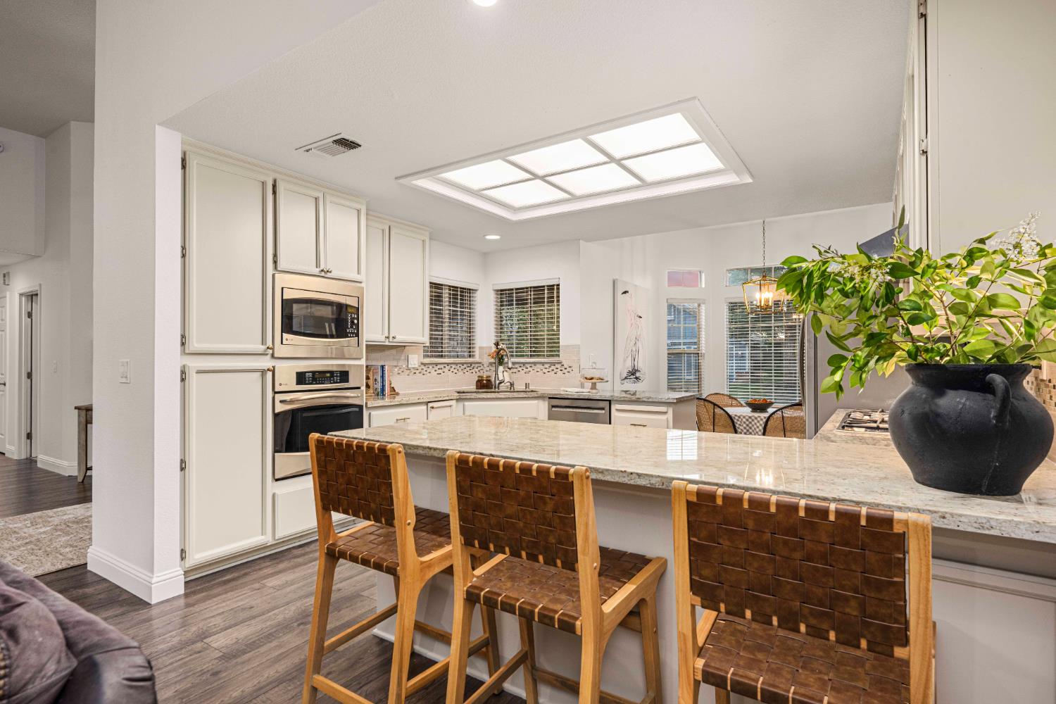 Detail Gallery Image 11 of 38 For 1470 Aberdeen Cir, Granite Bay,  CA 95746 - 4 Beds | 2 Baths