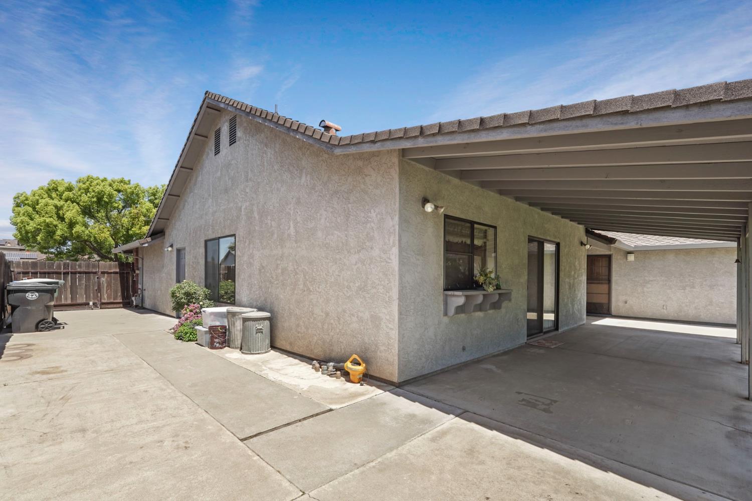 Detail Gallery Image 43 of 45 For 1268 Pheasant Hollow Way, Manteca,  CA 95336 - 3 Beds | 2 Baths