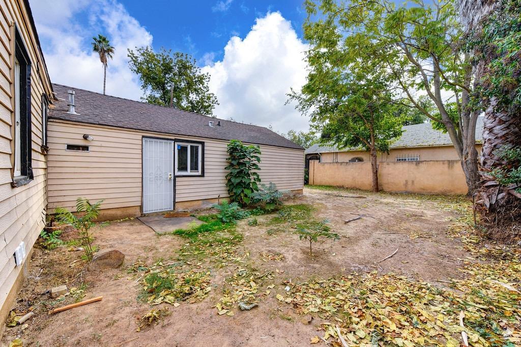Detail Gallery Image 33 of 34 For 3946 23rd Ave, Sacramento,  CA 95820 - – Beds | – Baths