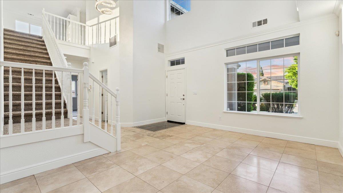 Detail Gallery Image 13 of 64 For 2133 Butterfield Ln, Lincoln,  CA 95648 - 4 Beds | 3 Baths