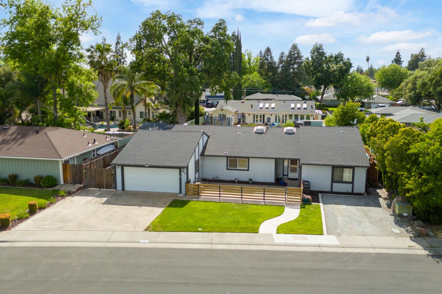 Detail Gallery Image 53 of 70 For 3201 Kaiser Way, Carmichael,  CA 95608 - 4 Beds | 3 Baths