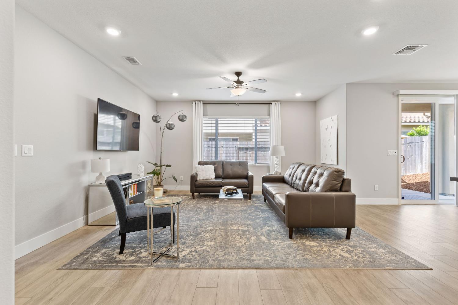 Detail Gallery Image 22 of 47 For 672 Chiselville Ln, Lincoln,  CA 95648 - 3 Beds | 2 Baths