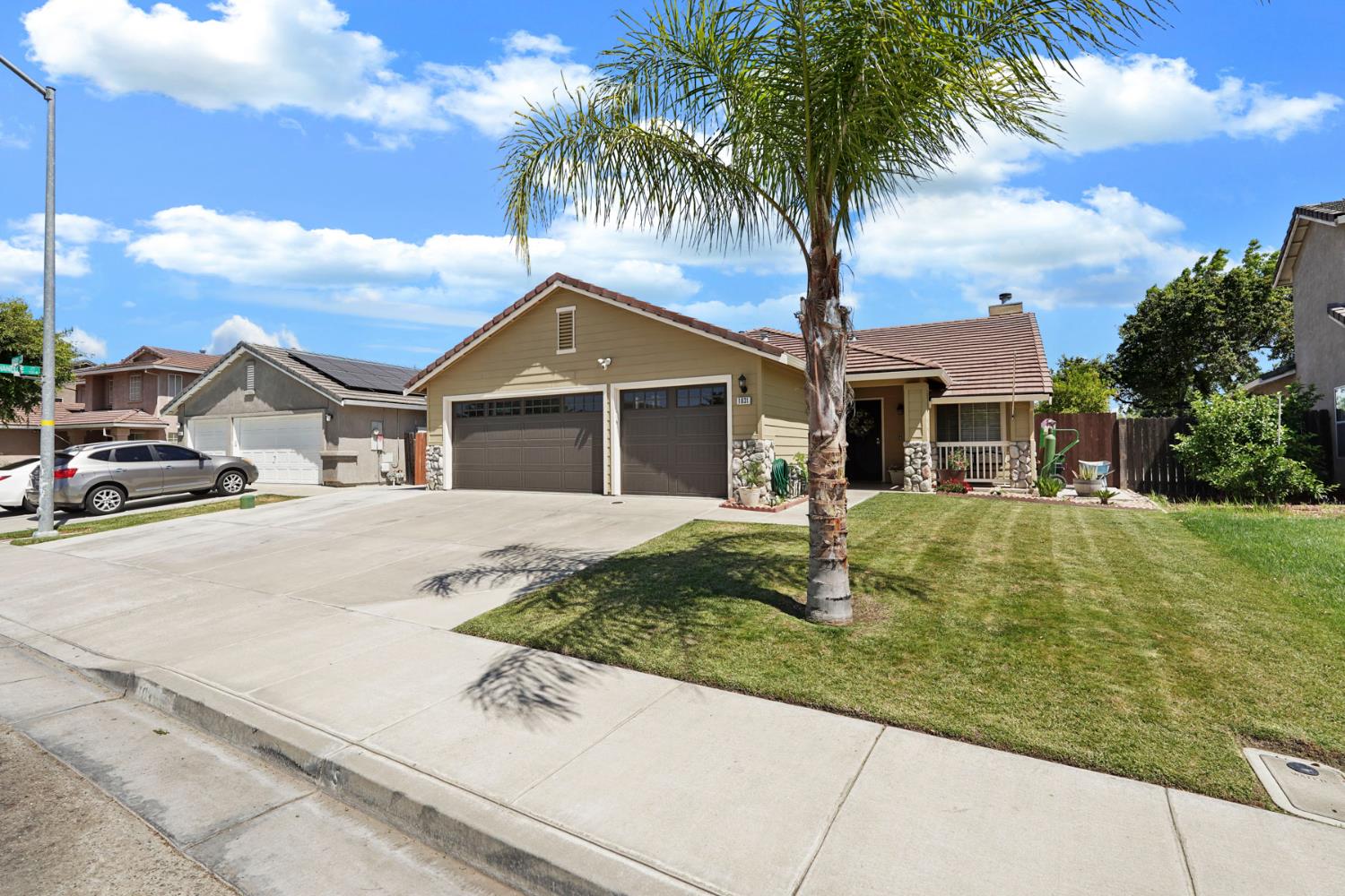 Bayberry Lane, Tracy, California image 5