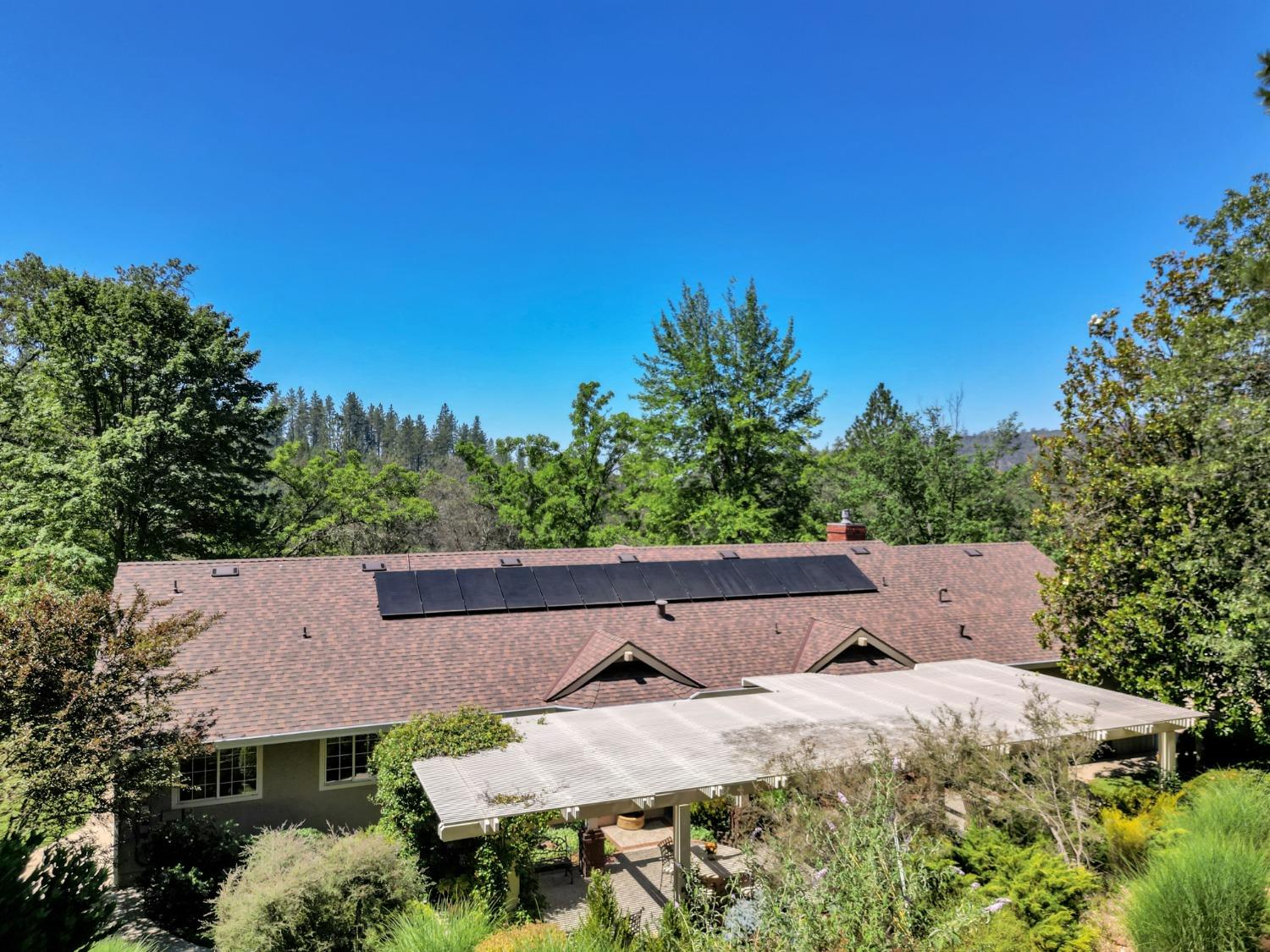 Detail Gallery Image 61 of 99 For 16949 Round Valley Cir, Grass Valley,  CA 95949 - 3 Beds | 2/1 Baths