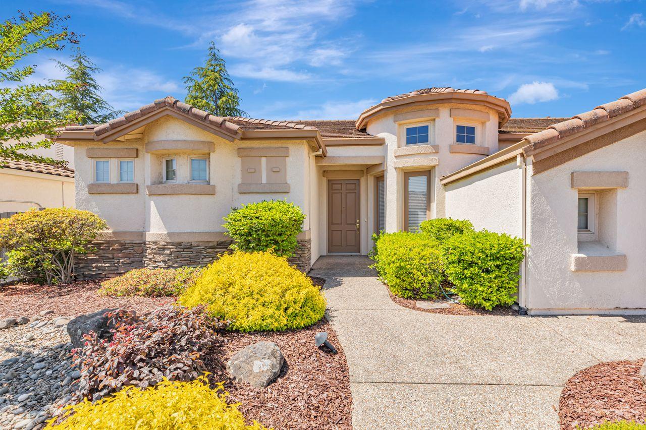 Detail Gallery Image 2 of 48 For 1161 Secret Lake Loop, Lincoln,  CA 95648 - 3 Beds | 2 Baths