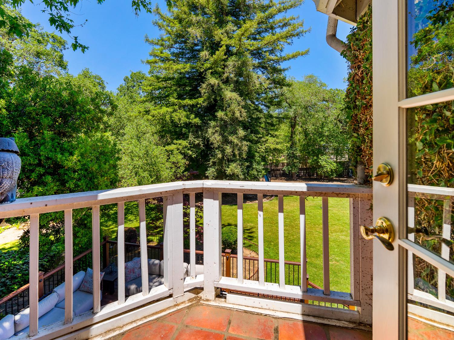 Detail Gallery Image 28 of 85 For 6809 Stanley Ave, Carmichael,  CA 95608 - 5 Beds | 4 Baths