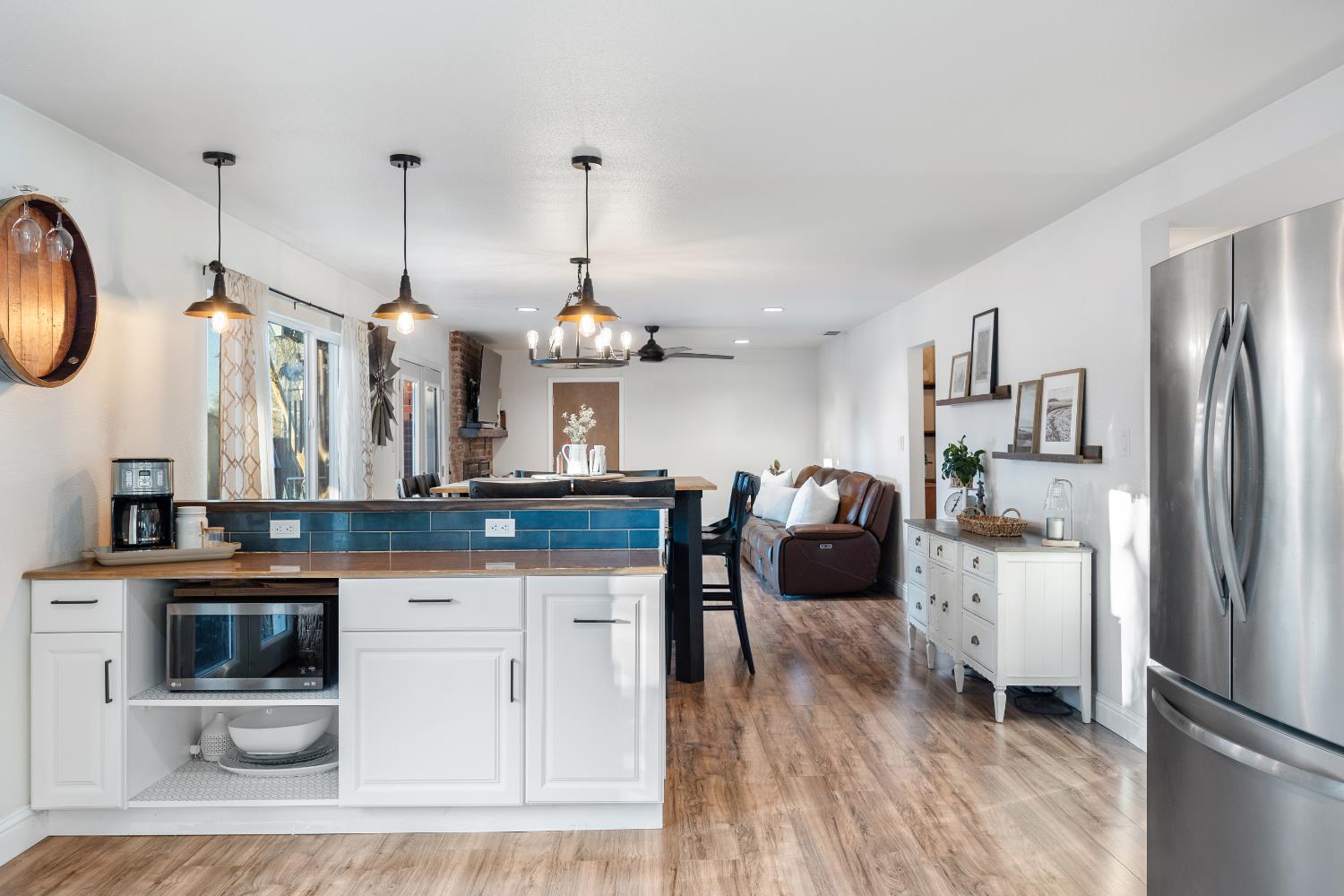 Detail Gallery Image 11 of 36 For 4519 Onyx Way, Carmichael,  CA 95608 - 3 Beds | 2 Baths