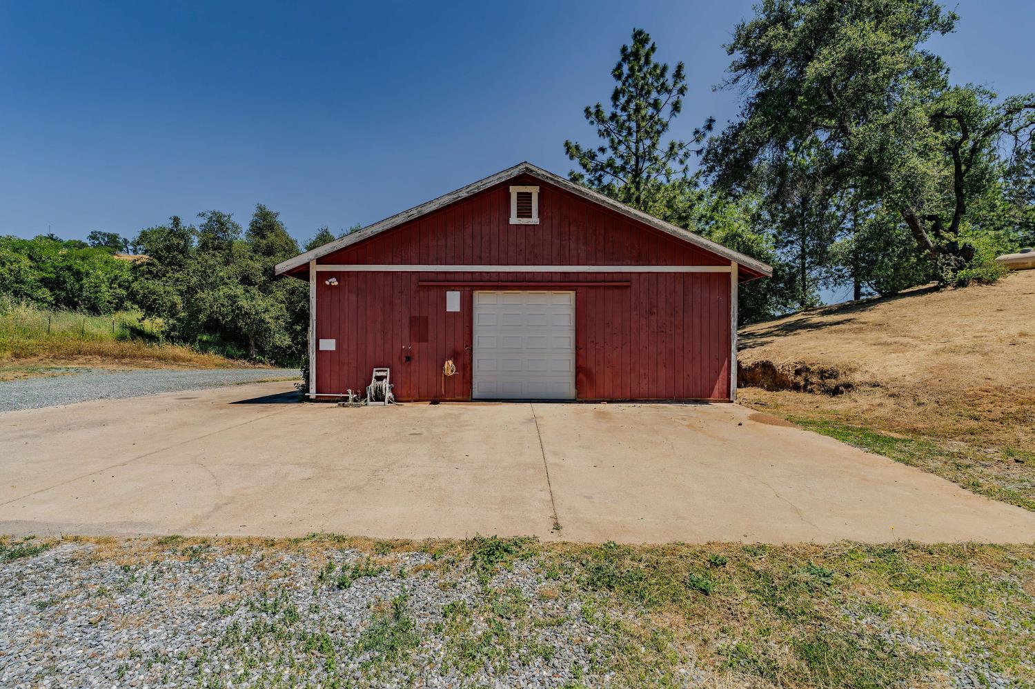 Detail Gallery Image 44 of 61 For 6816 Italian Vista Ct, Mokelumne Hill,  CA 95245 - 3 Beds | 2 Baths