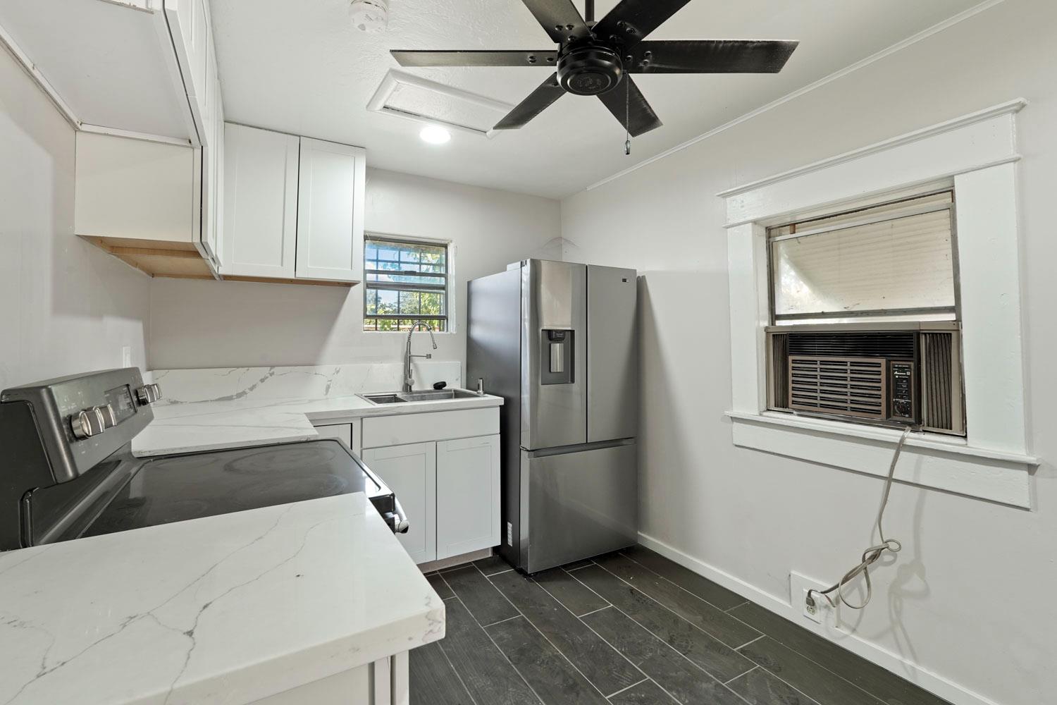 Detail Gallery Image 36 of 40 For 1129 S Lincoln St, Stockton,  CA 95206 - 3 Beds | 2 Baths