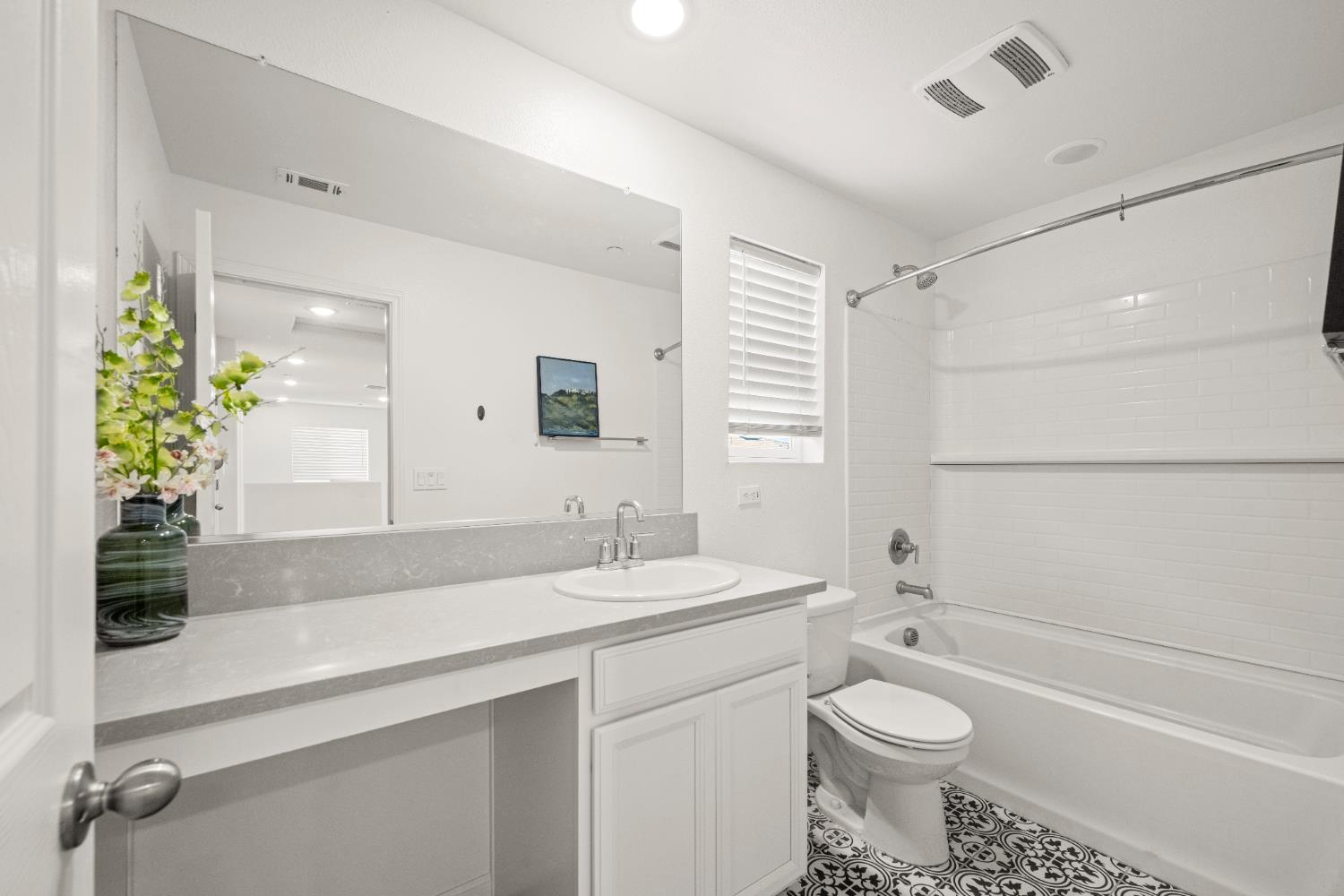 Detail Gallery Image 25 of 28 For 3064 Sky Watch Way, Roseville,  CA 95747 - 4 Beds | 3 Baths