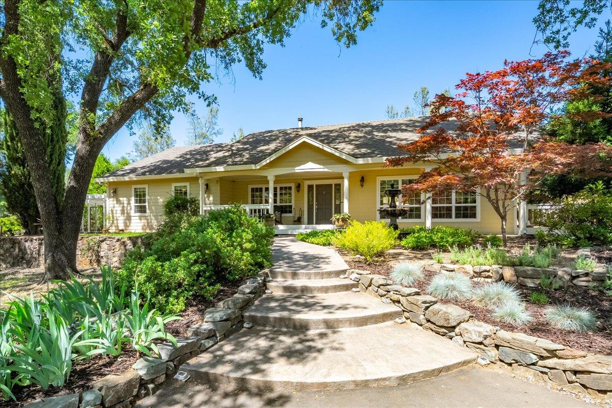 Detail Gallery Image 6 of 69 For 2951 N Shingle Rd, Shingle Springs,  CA 95682 - 3 Beds | 3 Baths