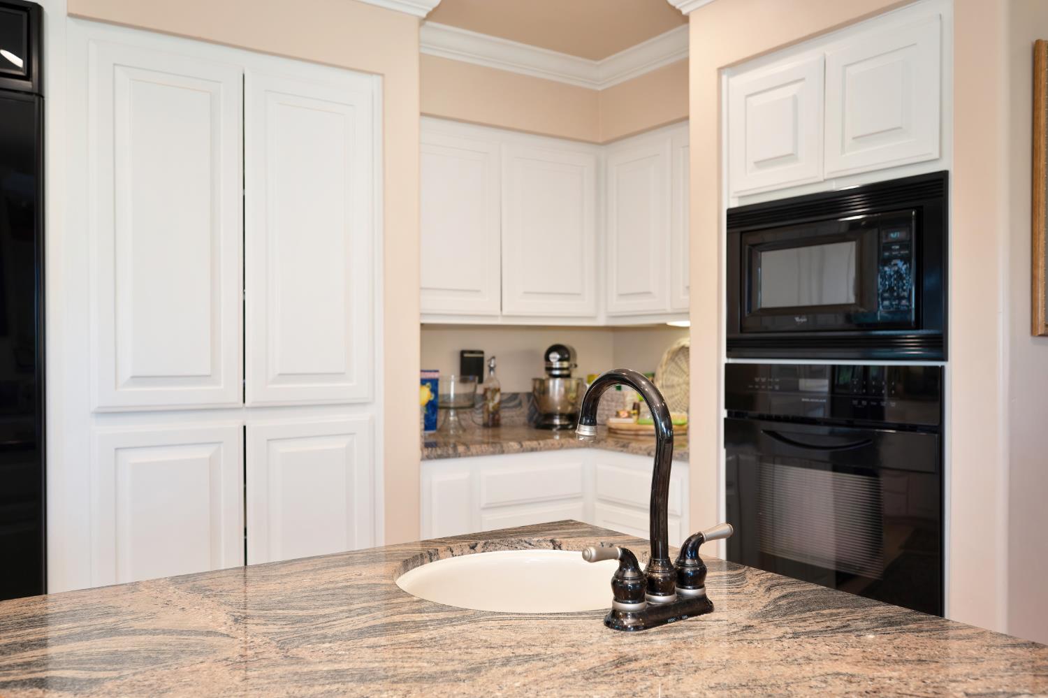 Detail Gallery Image 16 of 66 For 14707 Guadalupe Dr, Rancho Murieta,  CA 95683 - 3 Beds | 3/1 Baths