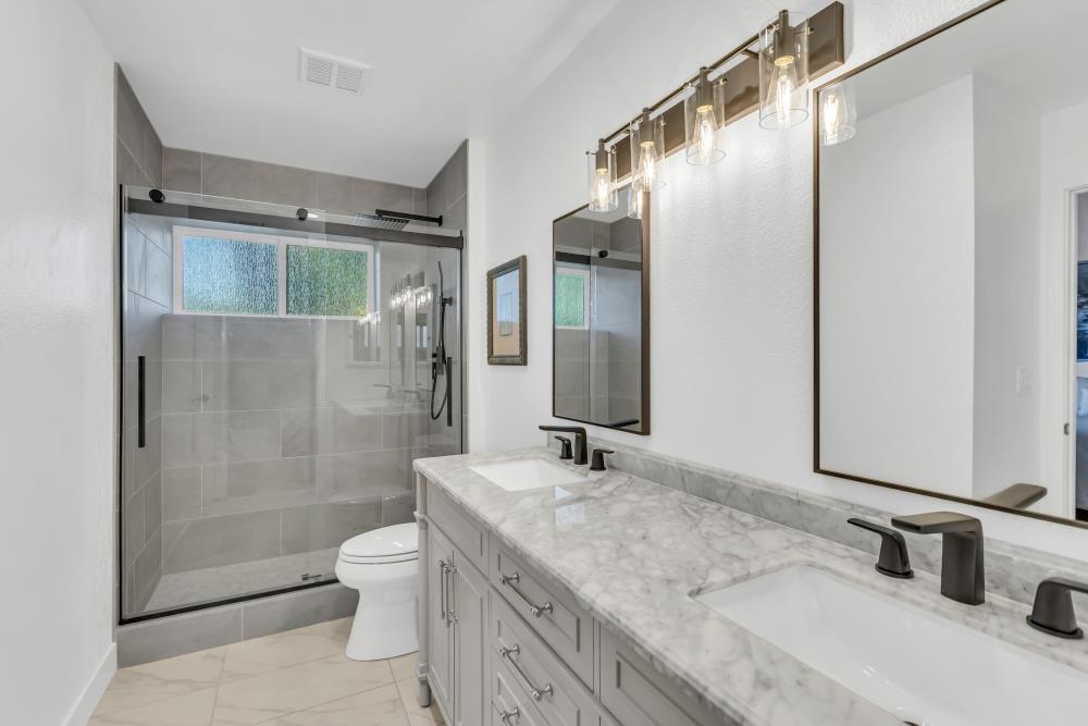 Detail Gallery Image 16 of 26 For 161 W E St, Galt,  CA 95632 - 3 Beds | 2 Baths