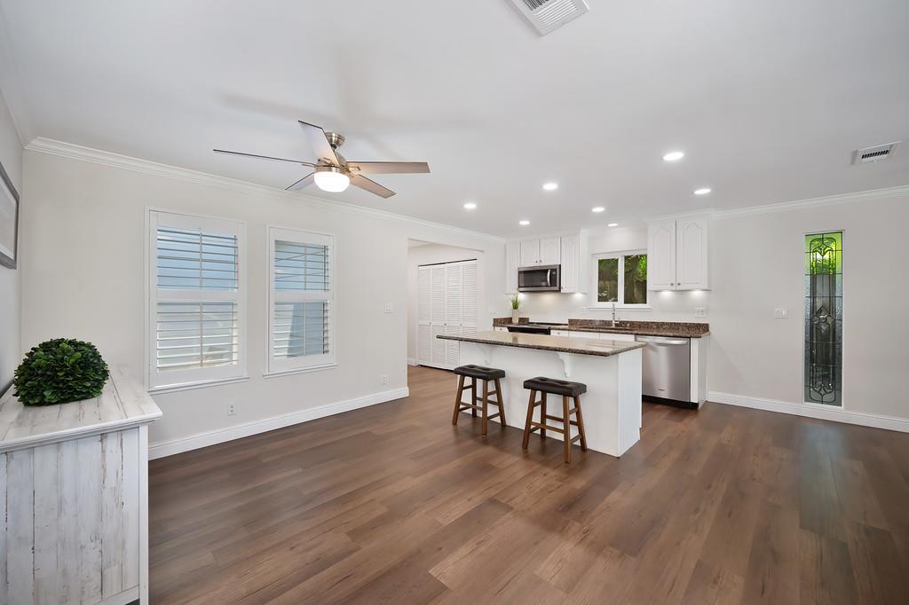 Detail Gallery Image 13 of 50 For 9217 Rock Canyon Way, Orangevale,  CA 95662 - 3 Beds | 2 Baths