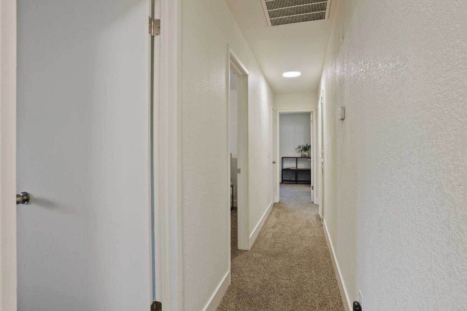 Detail Gallery Image 17 of 32 For 998 Pfister Pl, Manteca,  CA 95336 - 3 Beds | 2 Baths