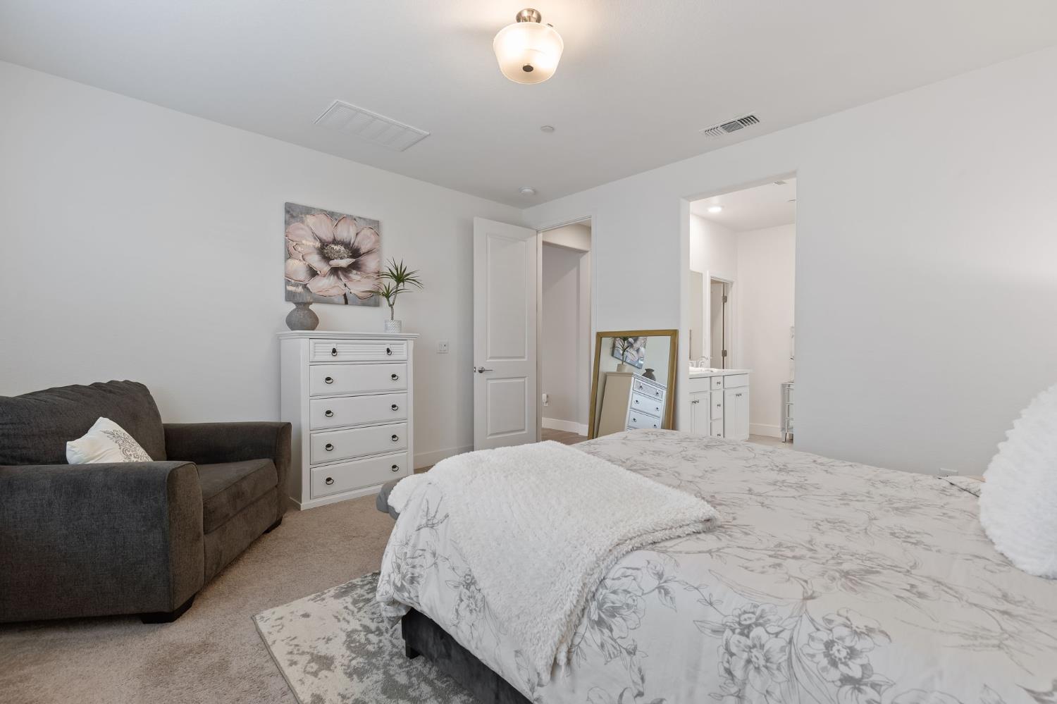 Detail Gallery Image 34 of 47 For 672 Chiselville Ln, Lincoln,  CA 95648 - 3 Beds | 2 Baths