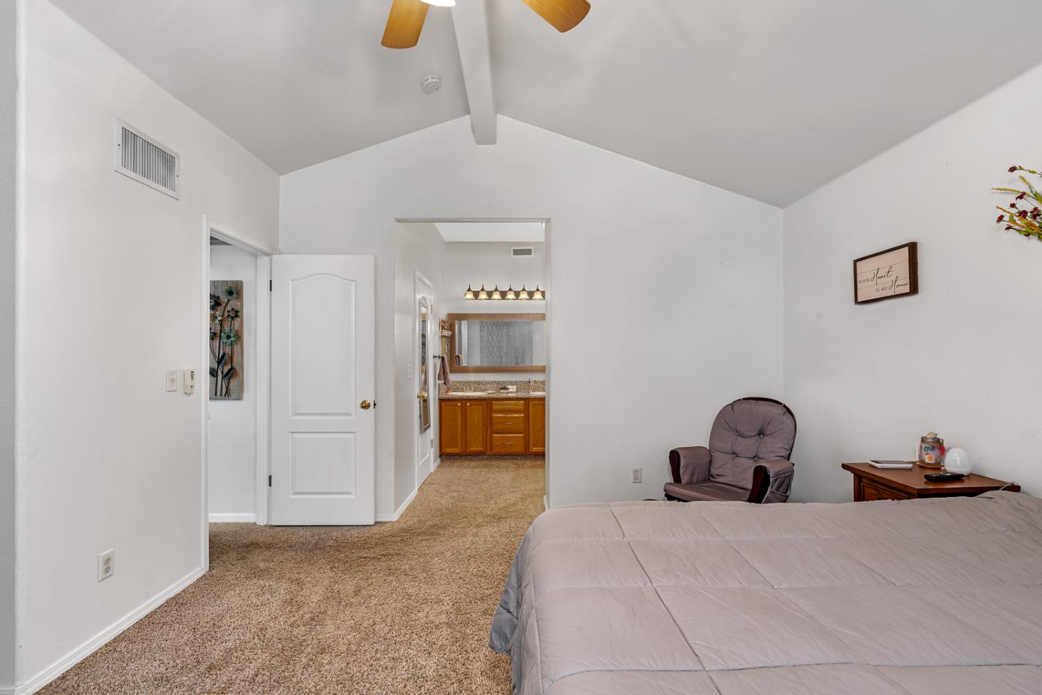 Detail Gallery Image 32 of 47 For 2200 Hanson Ave, Clovis,  CA 93611 - 3 Beds | 2 Baths