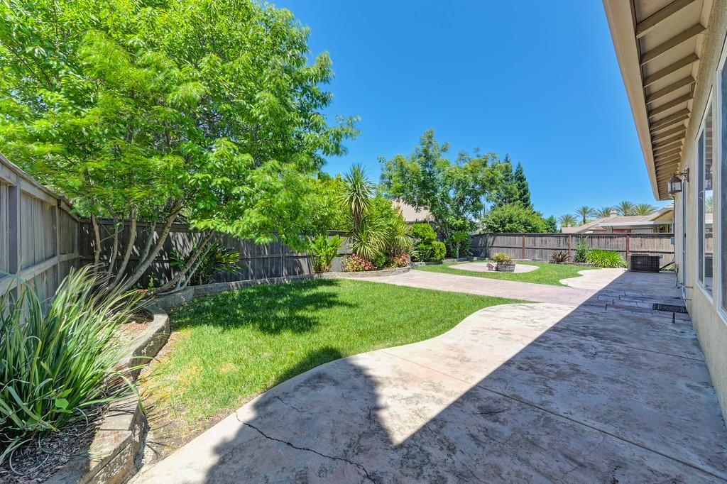 Detail Gallery Image 71 of 87 For 5729 Northborough Dr, Sacramento,  CA 95835 - 4 Beds | 3/1 Baths