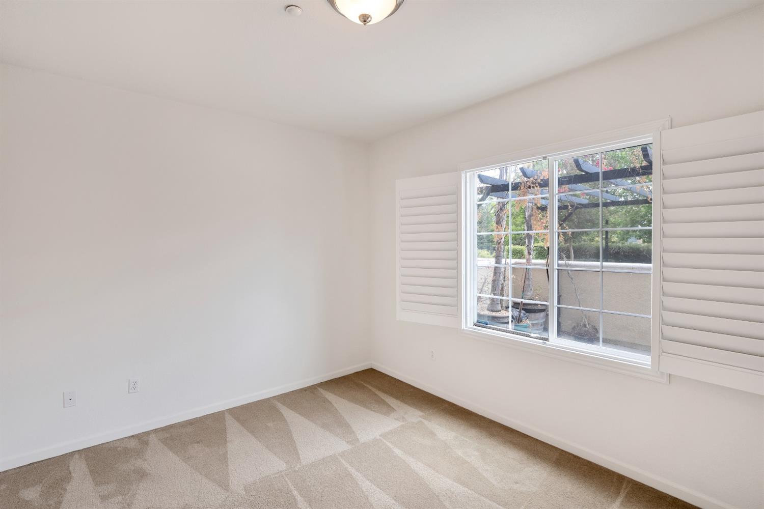 Detail Gallery Image 26 of 37 For 1708 Camino Real Way, Roseville,  CA 95747 - 3 Beds | 3/1 Baths