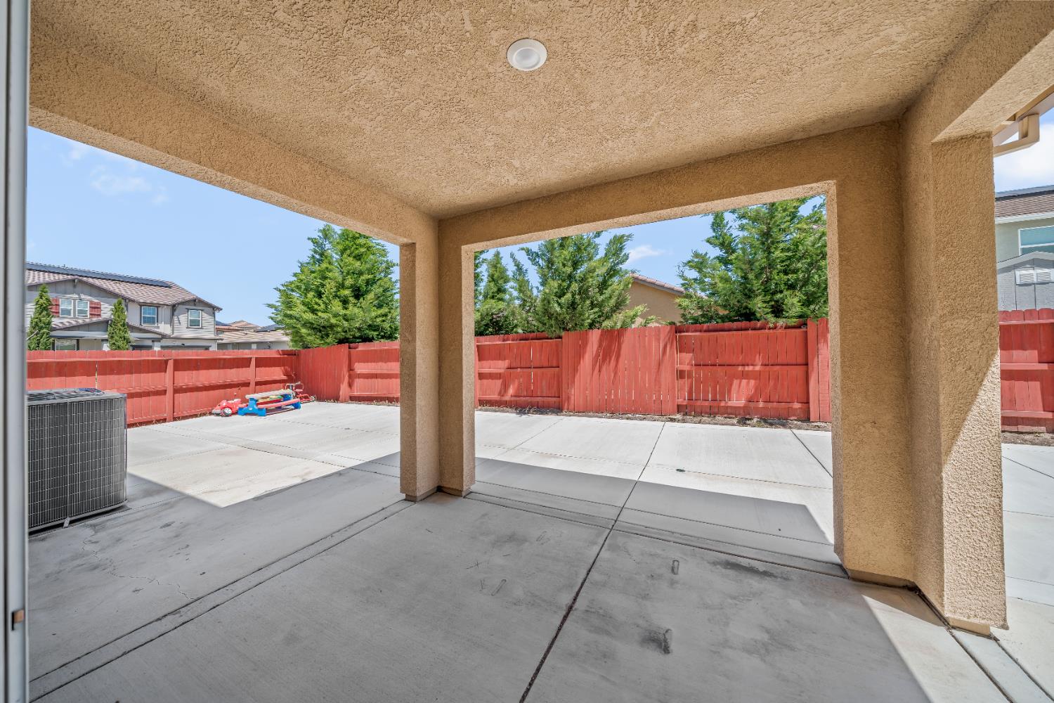 Detail Gallery Image 43 of 52 For 1602 Oleander Ave, Manteca,  CA 95337 - 5 Beds | 3 Baths