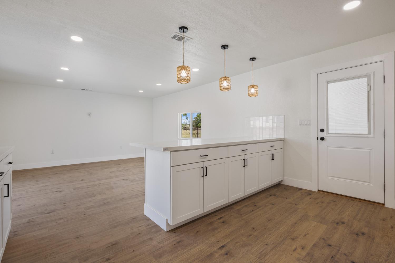 Detail Gallery Image 17 of 49 For 2048 Nord Ave, Stockton,  CA 95215 - 3 Beds | 2 Baths