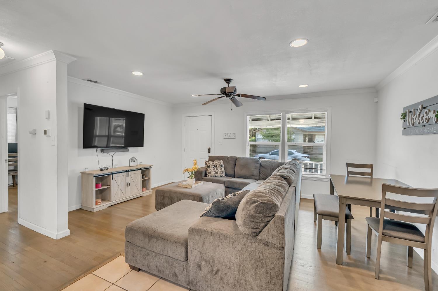 Detail Gallery Image 8 of 33 For 3520 San Jose Way, Sacramento,  CA 95817 - 2 Beds | 1 Baths
