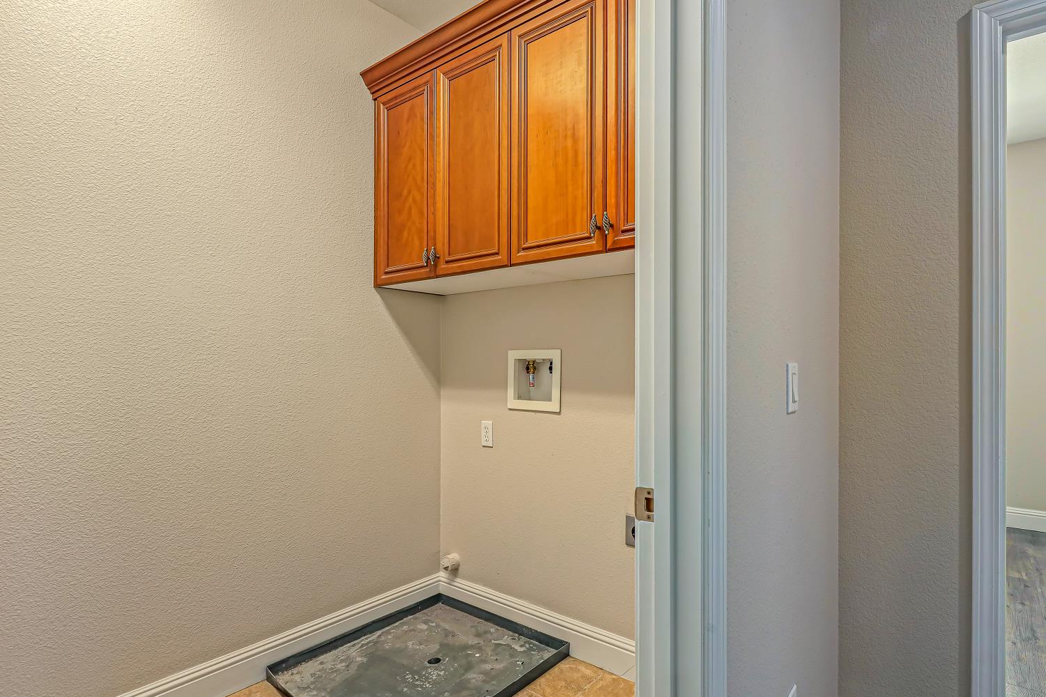 Detail Gallery Image 75 of 80 For 5806 Lagrande Way, Stockton,  CA 95219 - 4 Beds | 3 Baths