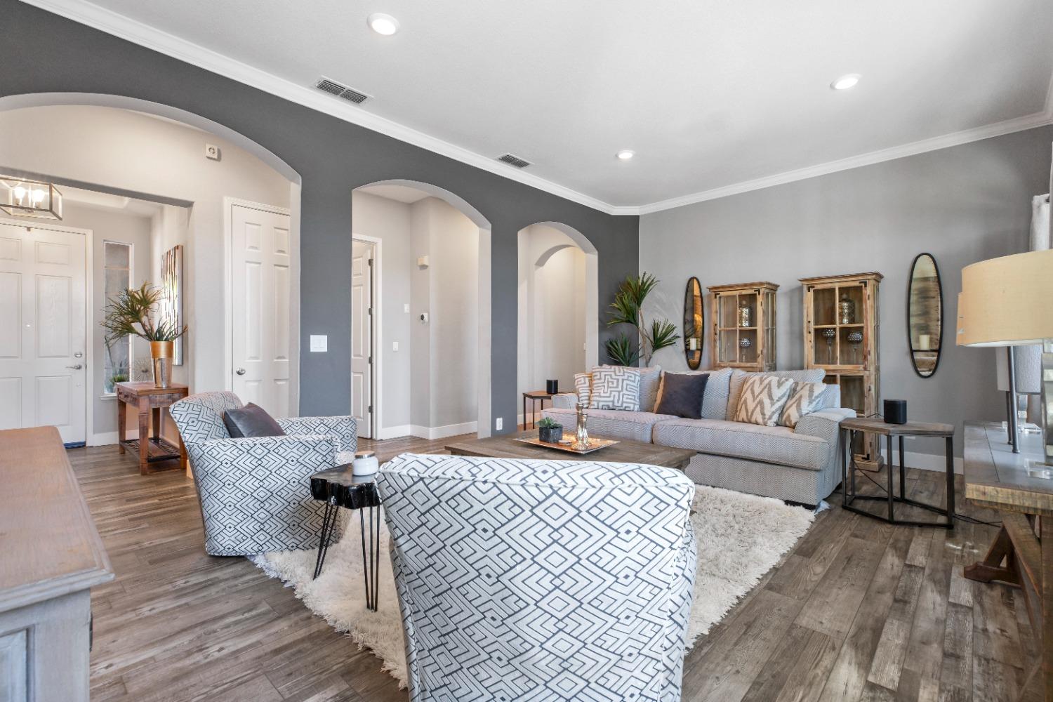 Detail Gallery Image 10 of 43 For 9238 Cape May Ct, Elk Grove,  CA 95758 - 4 Beds | 2 Baths