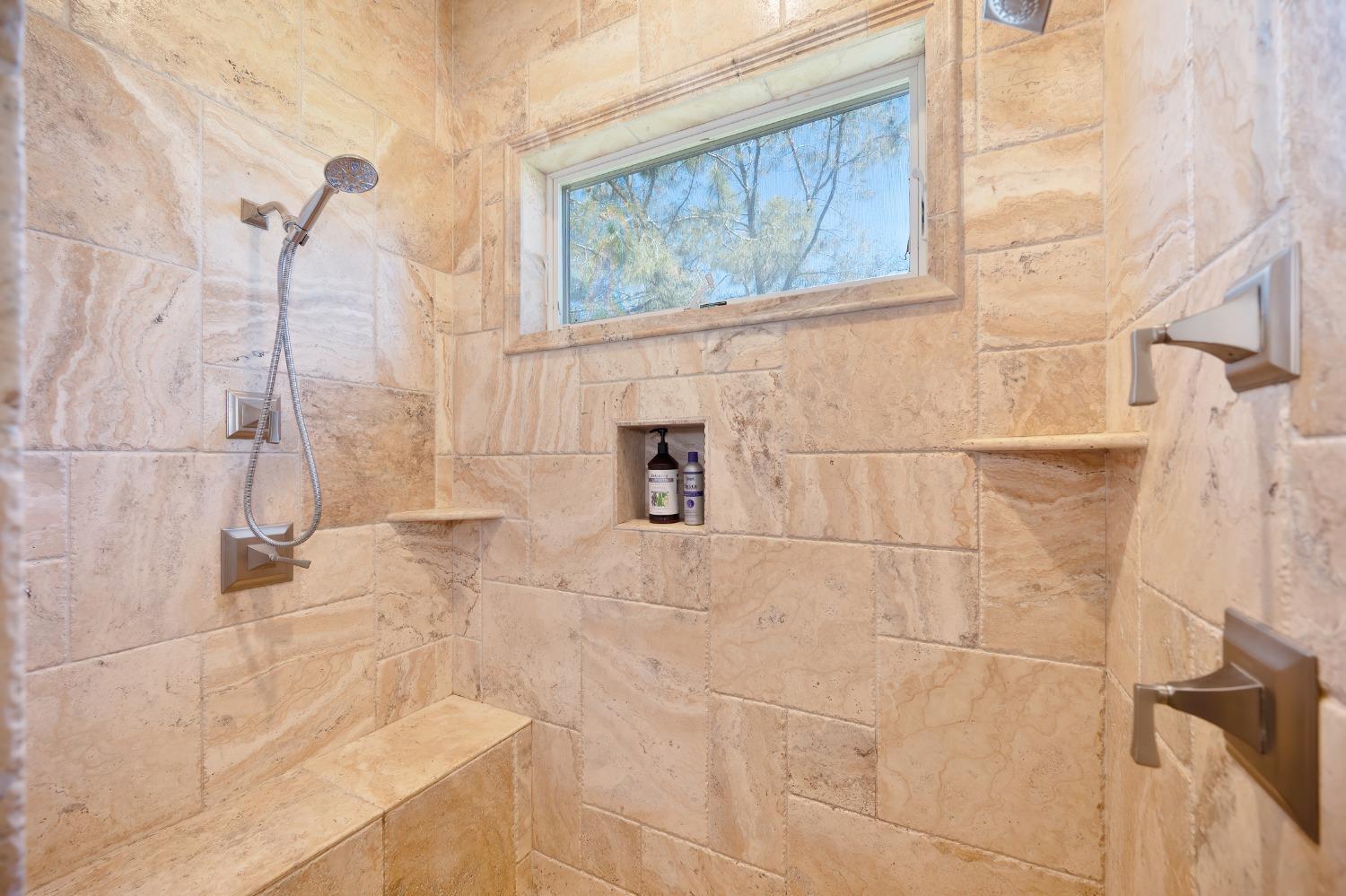 Detail Gallery Image 24 of 53 For 4026 Brinks Ln, Cool,  CA 95614 - 3 Beds | 4 Baths