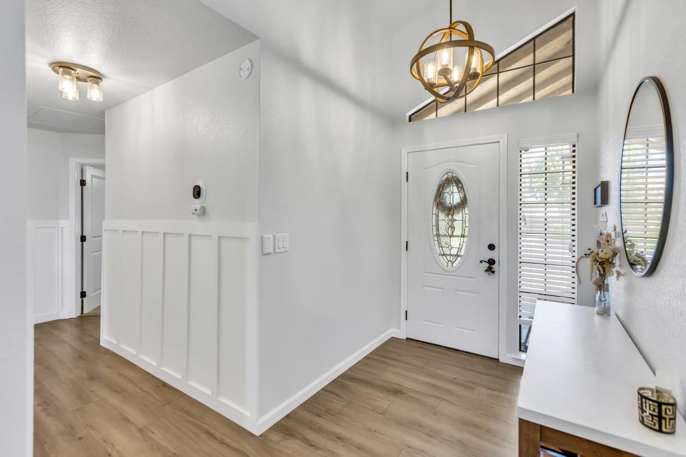 Detail Gallery Image 4 of 26 For 161 W E St, Galt,  CA 95632 - 3 Beds | 2 Baths