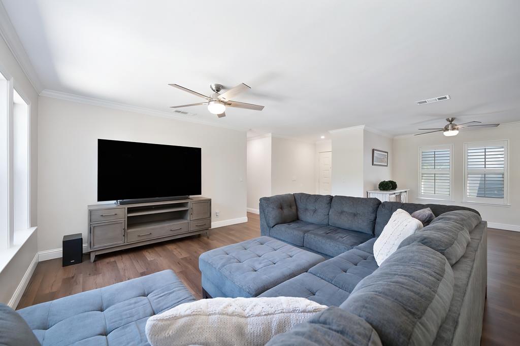 Detail Gallery Image 16 of 50 For 9217 Rock Canyon Way, Orangevale,  CA 95662 - 3 Beds | 2 Baths