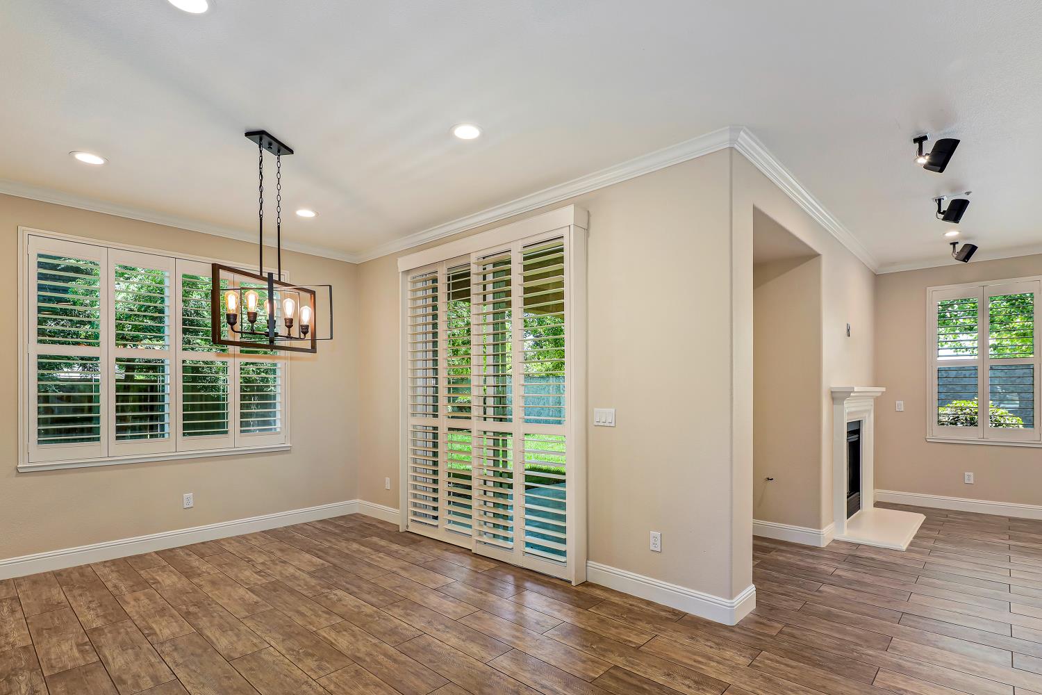 Detail Gallery Image 60 of 80 For 5806 Lagrande Way, Stockton,  CA 95219 - 4 Beds | 3 Baths