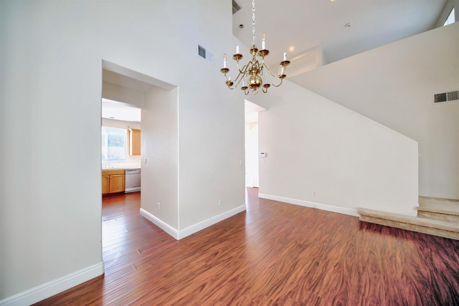 Detail Gallery Image 18 of 78 For 458 Burlington Dr, Tracy,  CA 95376 - 3 Beds | 2/1 Baths