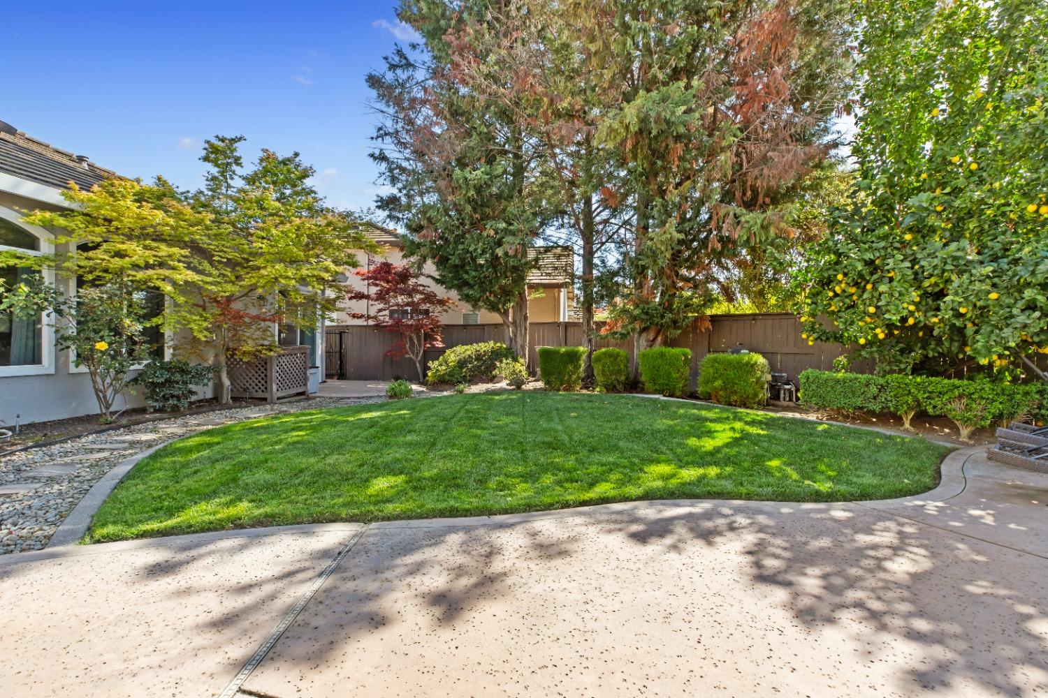 Detail Gallery Image 34 of 43 For 9238 Cape May Ct, Elk Grove,  CA 95758 - 4 Beds | 2 Baths