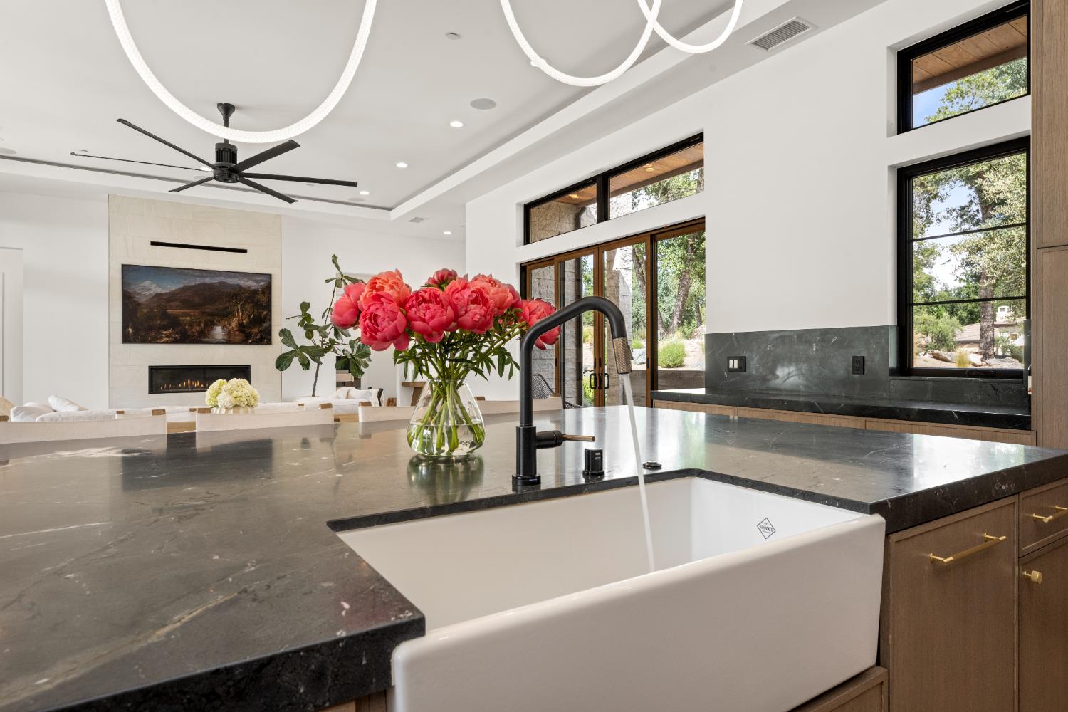 Detail Gallery Image 21 of 84 For 3320 Cherokee Trl, Loomis,  CA 95650 - 5 Beds | 3/1 Baths