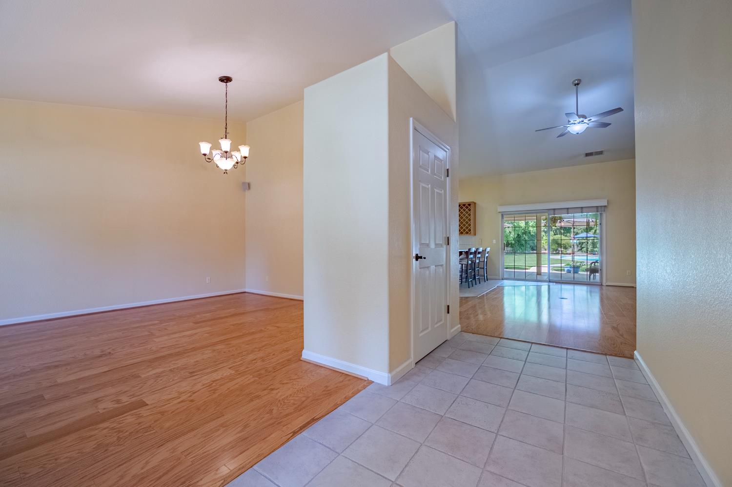 Detail Gallery Image 16 of 53 For 3247 Willow Run Dr, Merced,  CA 95340 - 4 Beds | 2/1 Baths