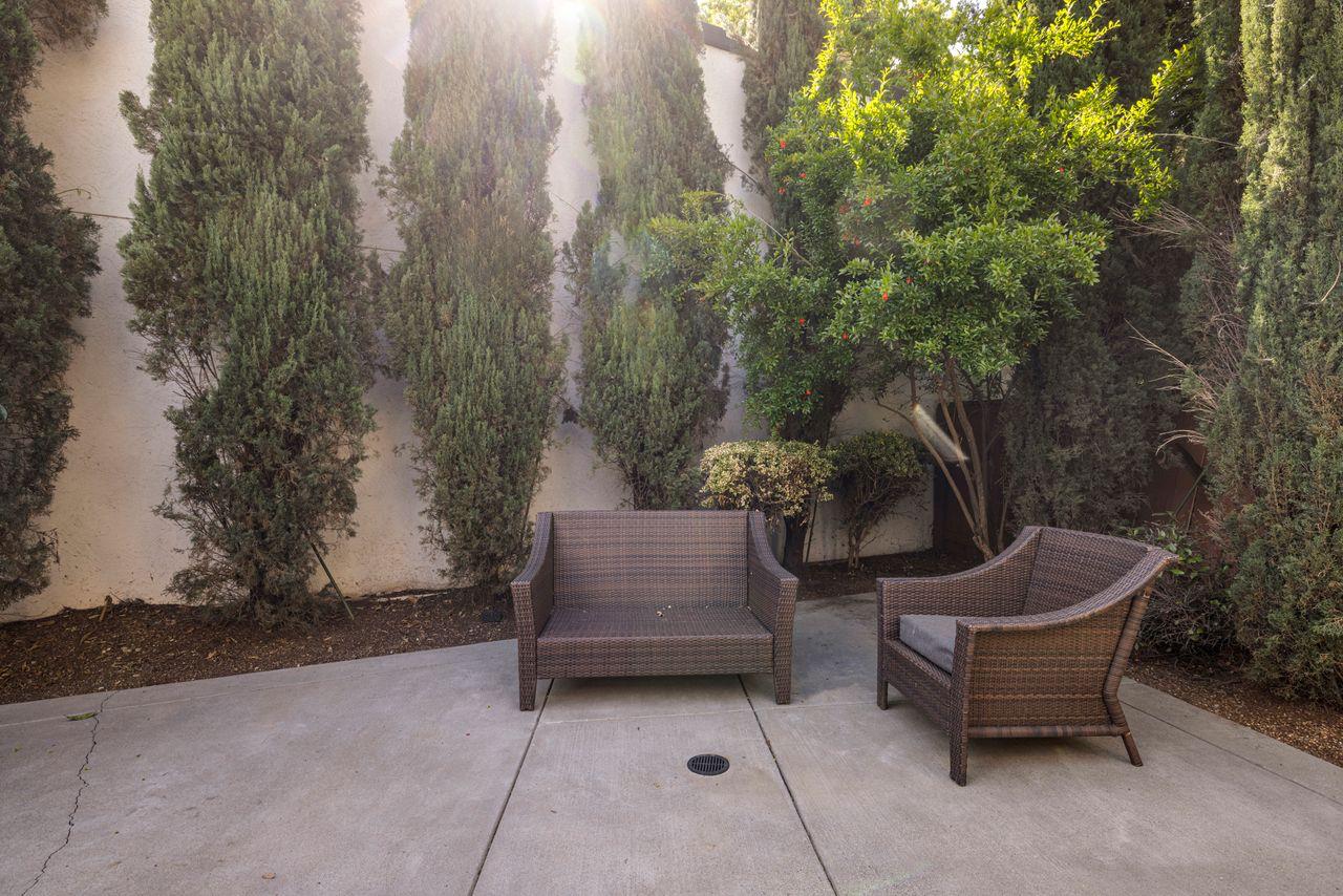 Detail Gallery Image 11 of 37 For 7 Whitecap Ct, Sacramento,  CA 95833 - 3 Beds | 2 Baths
