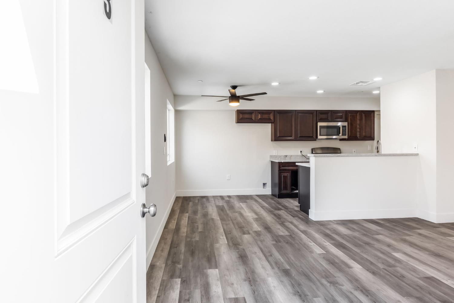 Detail Gallery Image 28 of 81 For 2409 Cava Ct, Sacramento,  CA 95825 - – Beds | – Baths