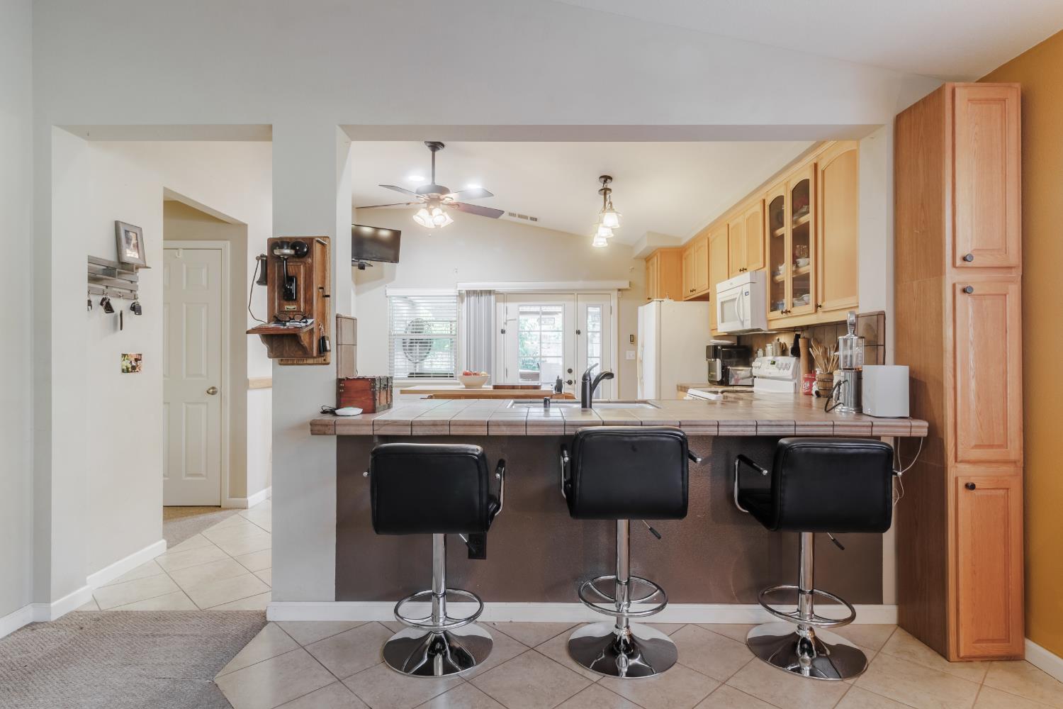 Detail Gallery Image 10 of 28 For 1474 Antioch Ct, Merced,  CA 95348 - 3 Beds | 2 Baths