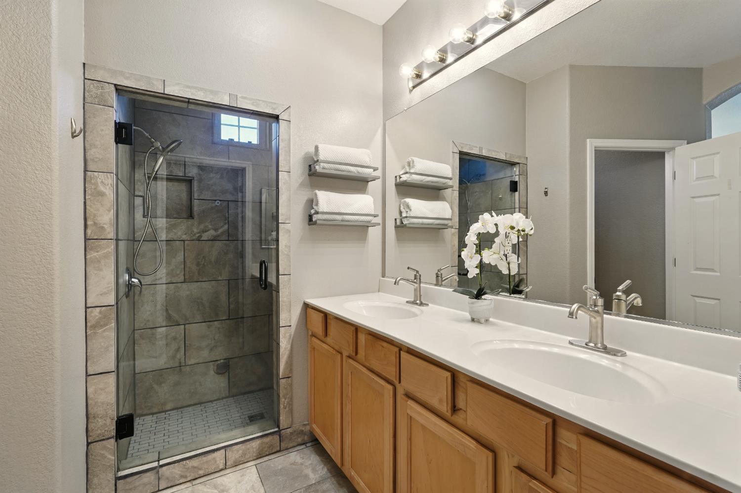 Detail Gallery Image 27 of 34 For 1600 Kentucky Way, Rocklin,  CA 95765 - 2 Beds | 2/1 Baths