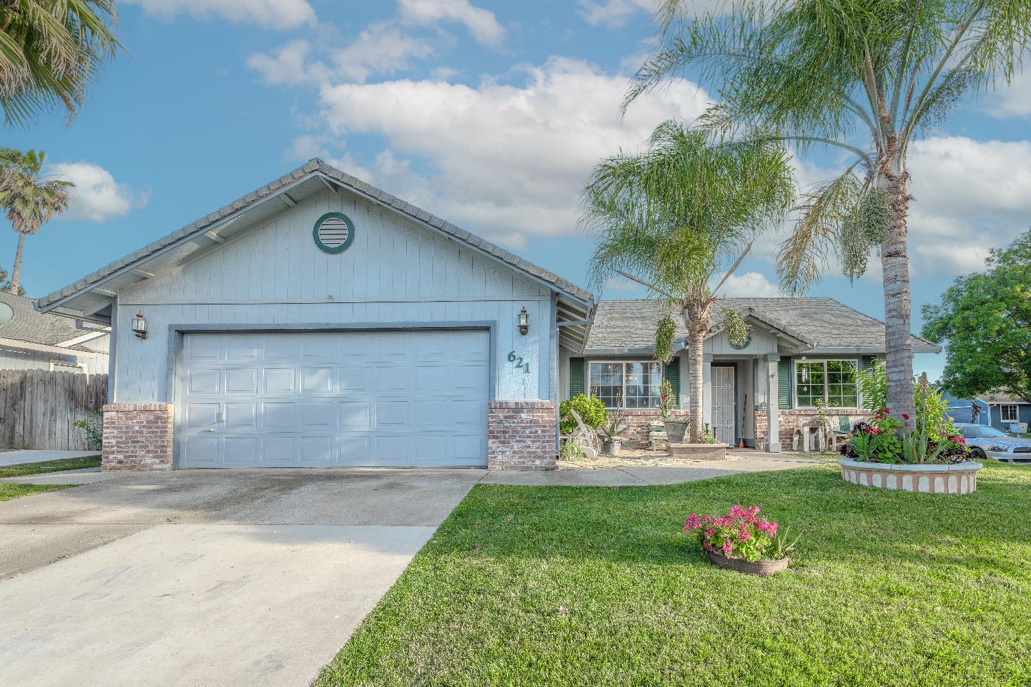Detail Gallery Image 4 of 45 For 621 Bernier, Galt,  CA 95632 - 3 Beds | 2 Baths