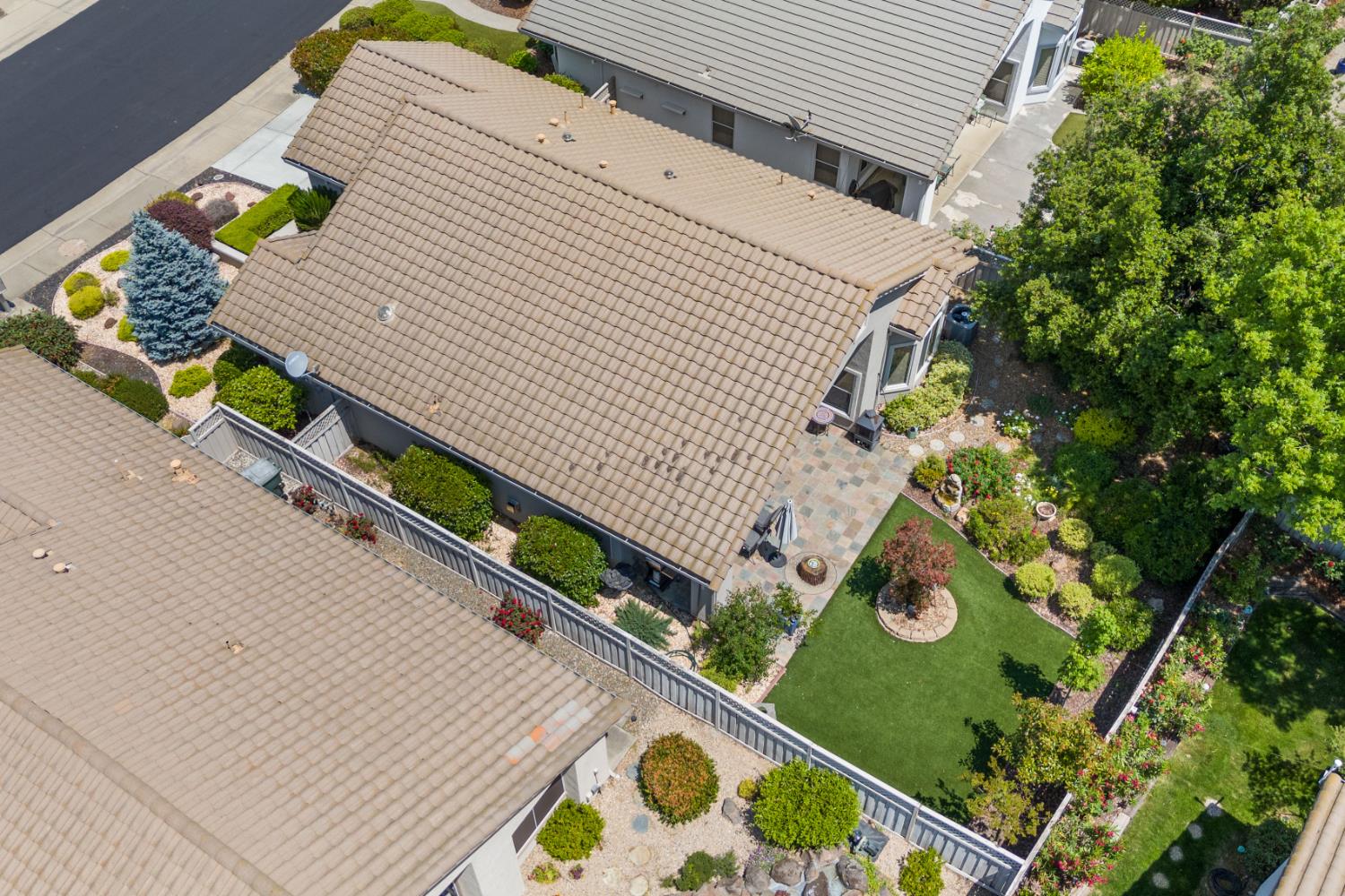 Detail Gallery Image 33 of 51 For 5449 Campcreek Loop, Roseville,  CA 95747 - 2 Beds | 2 Baths