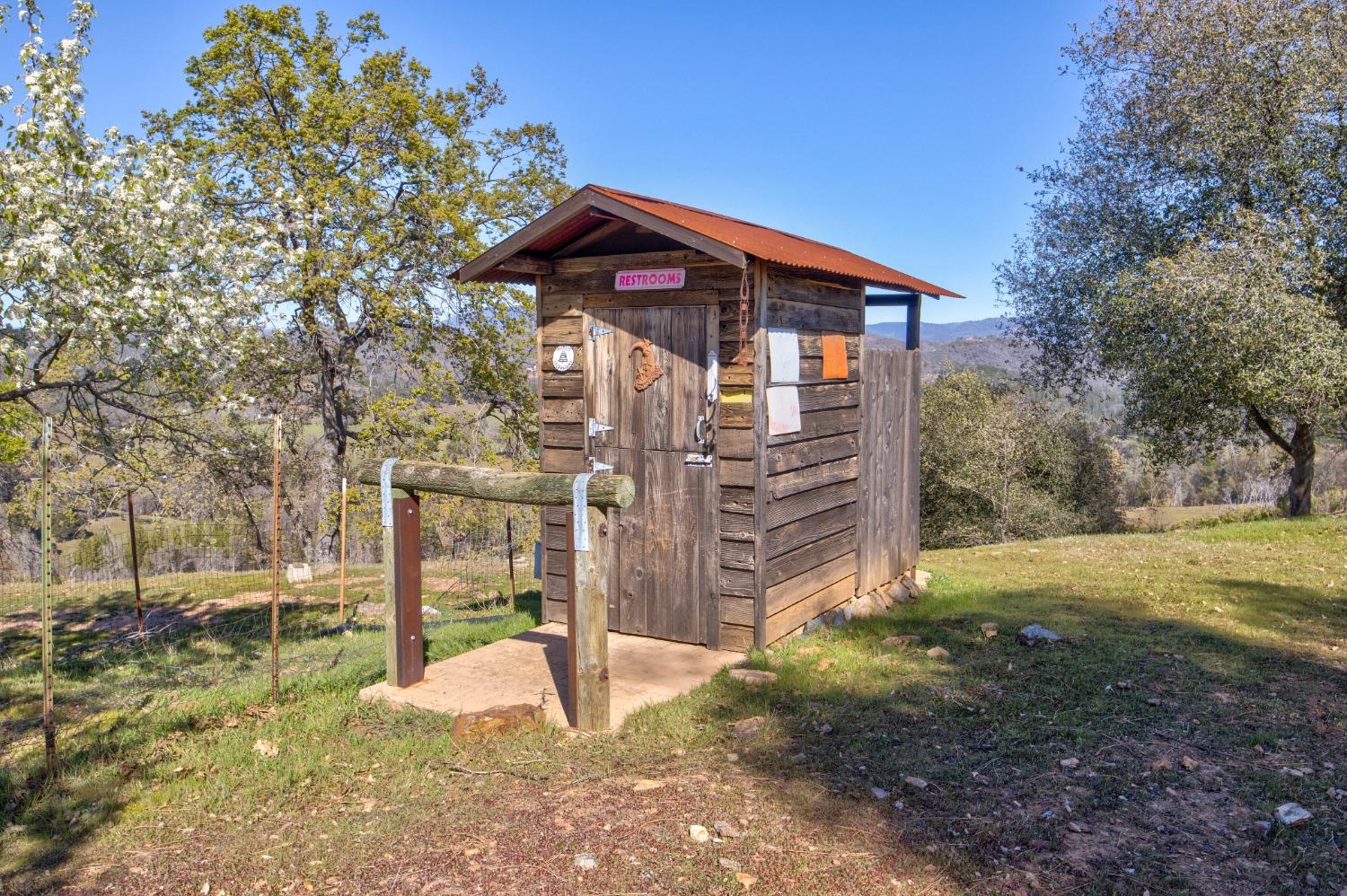 Detail Gallery Image 50 of 90 For 7005 Mountain Ranch Rd, Mountain Ranch,  CA 95246 - – Beds | – Baths