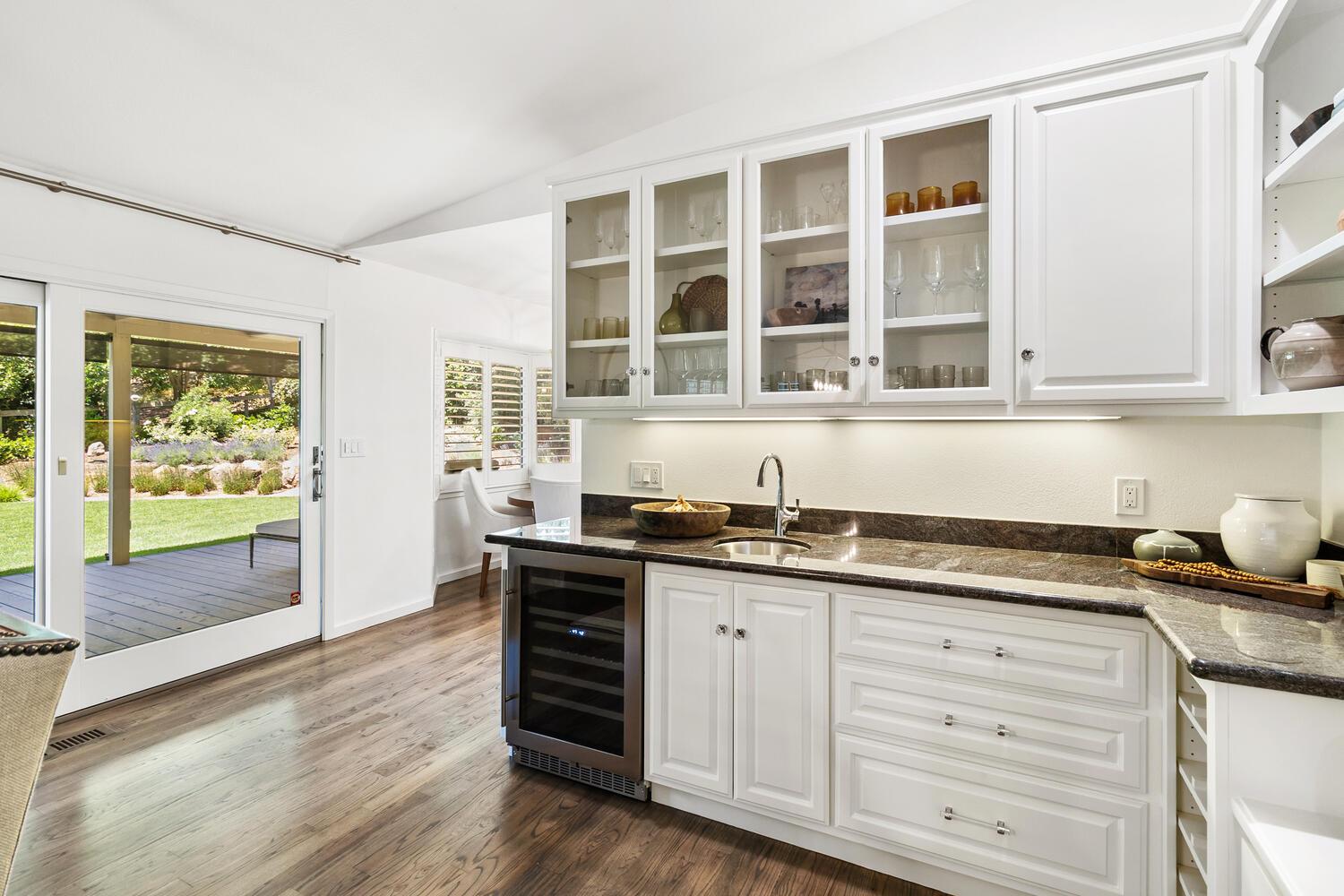 Detail Gallery Image 24 of 82 For 5910 River Glen Court, Carmichael,  CA 95608 - 4 Beds | 2/1 Baths
