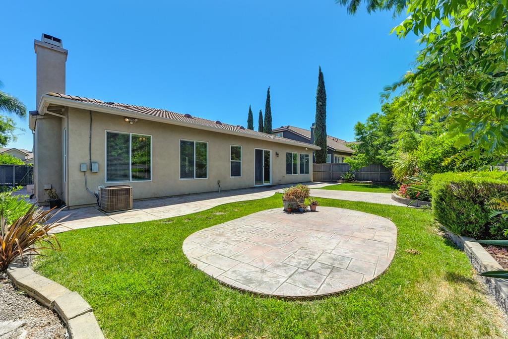Detail Gallery Image 74 of 87 For 5729 Northborough Dr, Sacramento,  CA 95835 - 4 Beds | 3/1 Baths