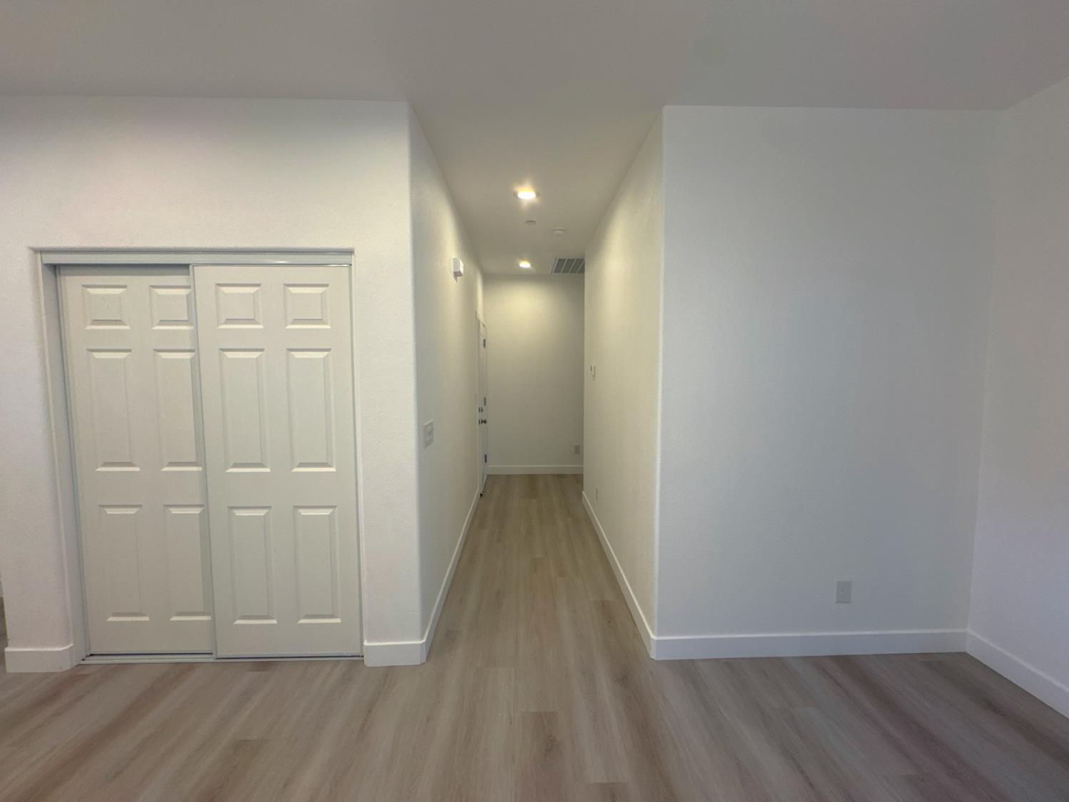 Detail Gallery Image 27 of 41 For 4821 36th St, Sacramento,  CA 95820 - 3 Beds | 2 Baths