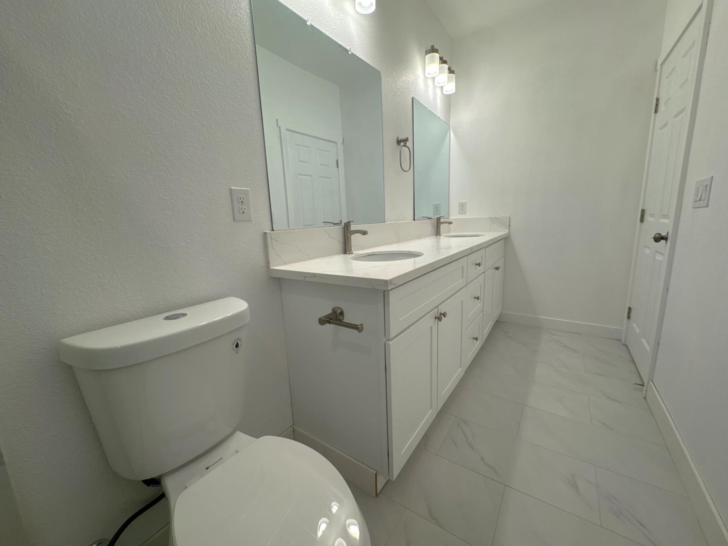 Detail Gallery Image 21 of 41 For 4821 36th St, Sacramento,  CA 95820 - 3 Beds | 2 Baths